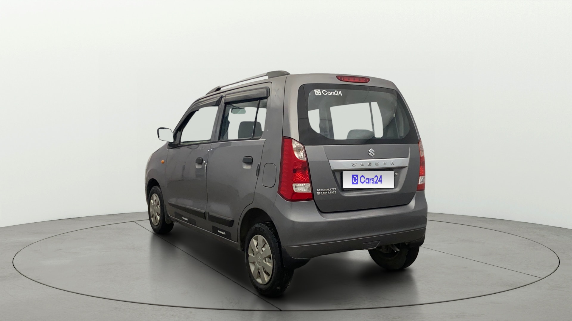 View 2017 Maruti Suzuki 1000 Base Variant Image 2 Used 2017 Maruti Suzuki 1000 Base Variant Image 2