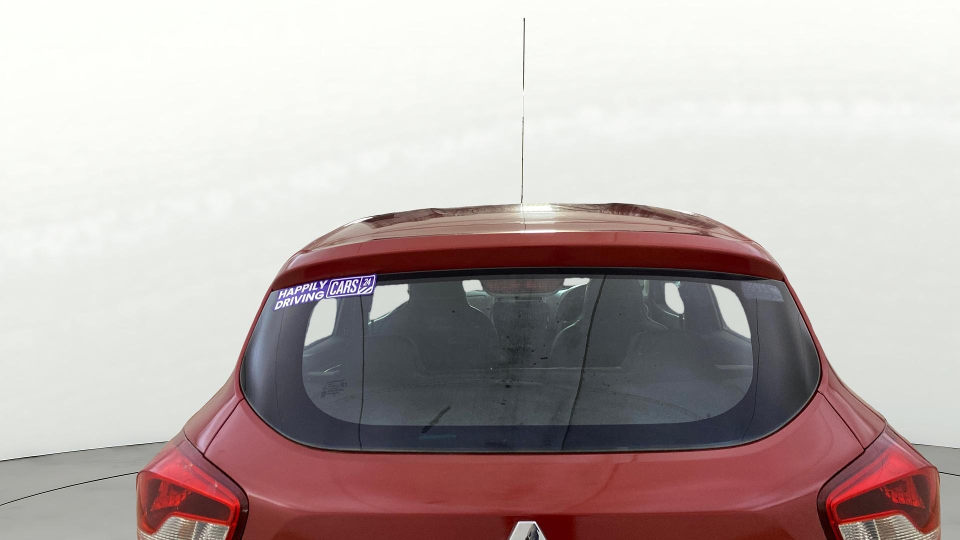 View 2018 Renault Kwid RXL Image 4 Used 2018 Renault Kwid RXL Image 4