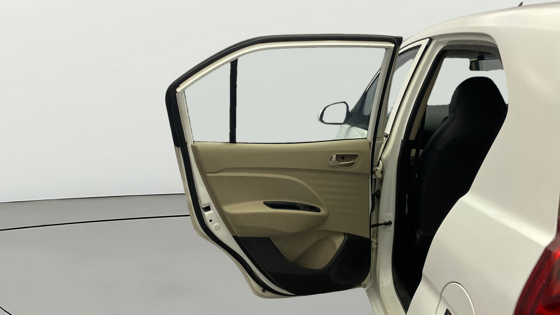 View 2019 Hyundai New Santro Sportz AMT Image 14 Used 2019 Hyundai New Santro Sportz AMT Image 14