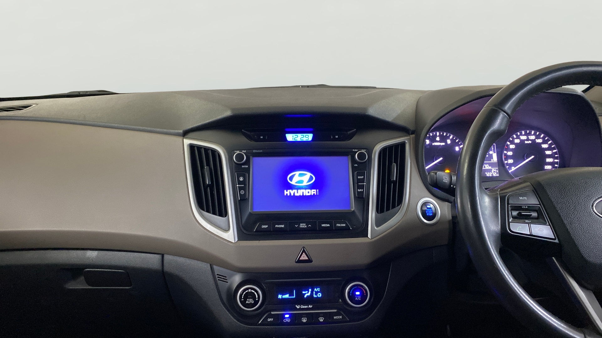 View 2016 Hyundai Creta 1.4 E Diesel Image 17 Used 2016 Hyundai Creta 1.4 E Diesel Image 17