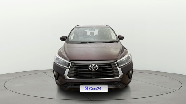 View Toyota Innova Crysta Image 1 Used Toyota Innova Crysta Image 1