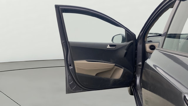 View Hyundai Grand i10 Image 30 Used Hyundai Grand i10 Image 30