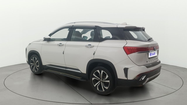 View MG Hector Plus Image 2 Used MG Hector Plus Image 2