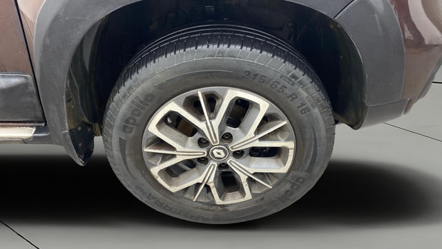 View Renault Duster Image 41 Used Renault Duster Image 41