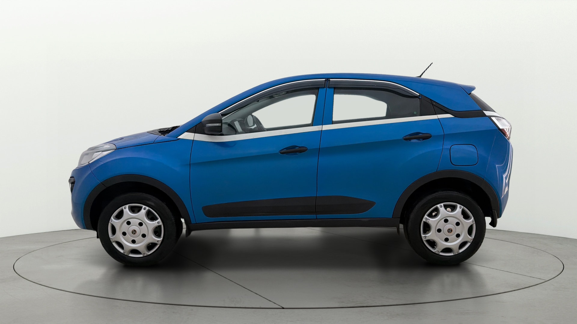 Used 2018 Tata Nexon Used 2018 Tata Nexon