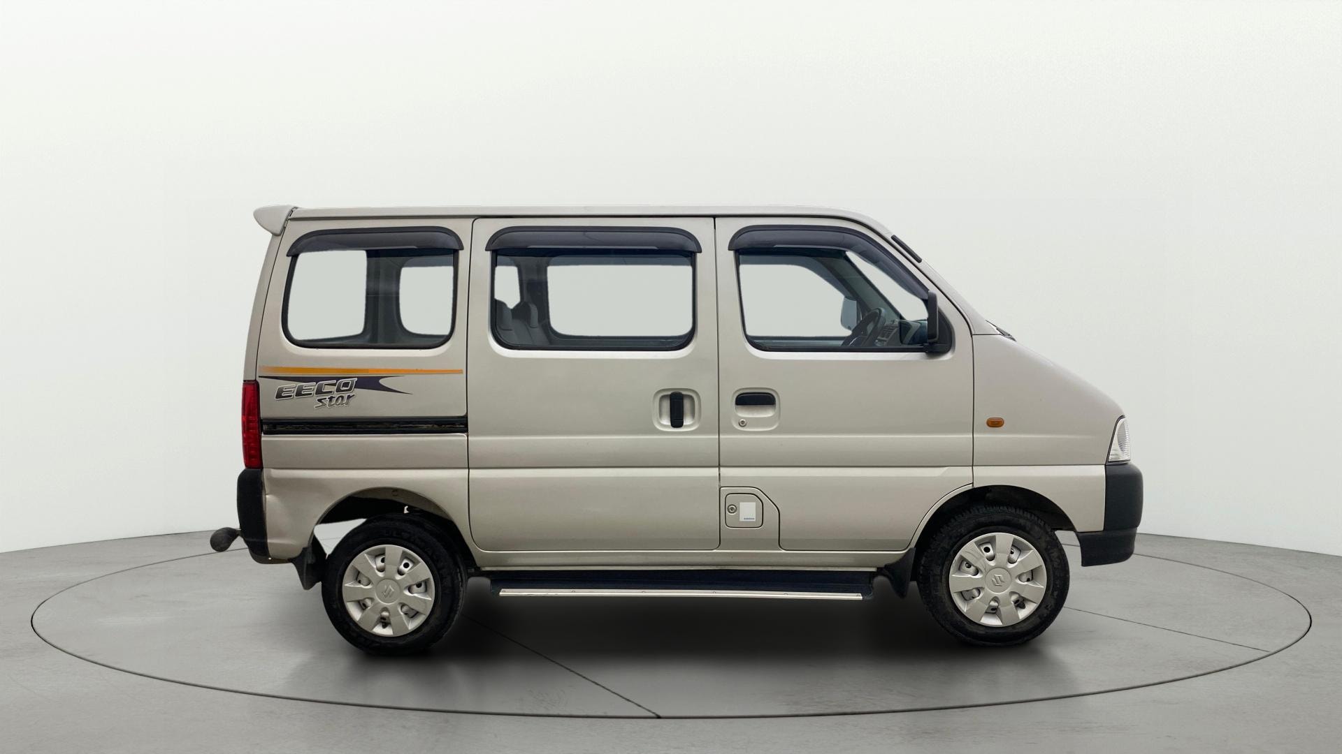 View 2023 Maruti Suzuki 1000 Base Variant Image 8 Used 2023 Maruti Suzuki 1000 Base Variant Image 8
