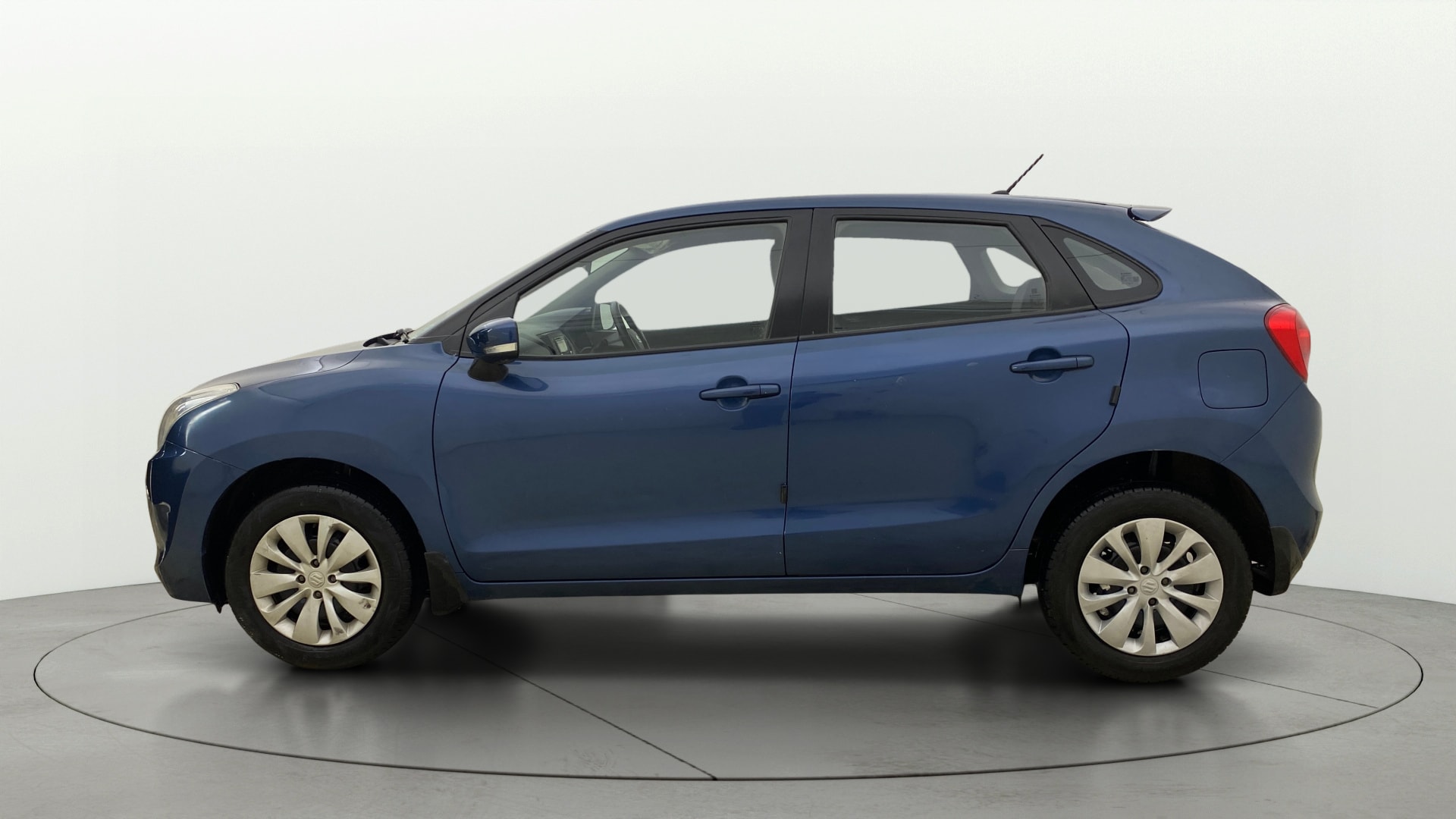 View 2018 Maruti Suzuki 1000 Base Variant Image 5 Used 2018 Maruti Suzuki 1000 Base Variant Image 5