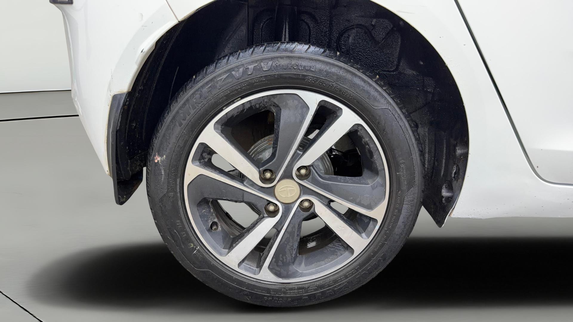 View 2021 Tata Altroz XZ Petrol Image 34 Used 2021 Tata Altroz XZ Petrol Image 34