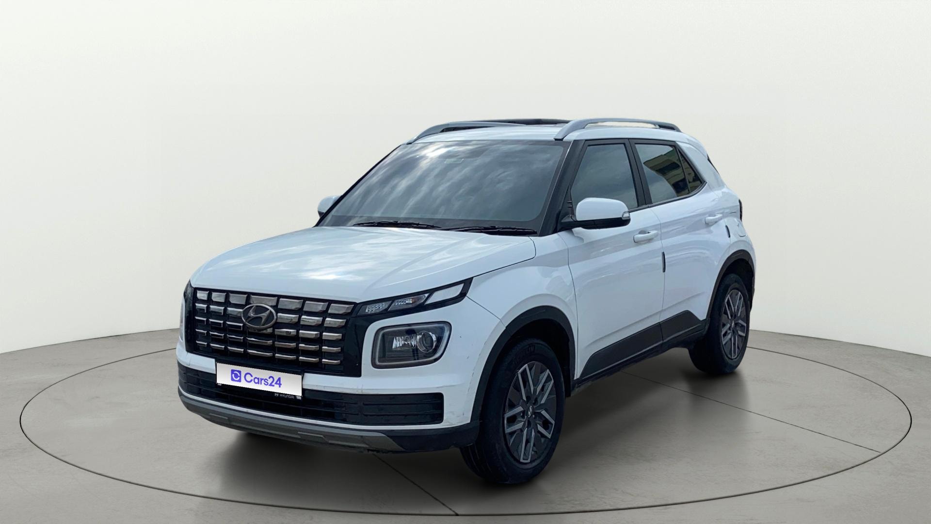 View 2022 Hyundai Venue S Plus 1.5 Diesel MT Image 36 Used 2022 Hyundai Venue S Plus 1.5 Diesel MT Image 36