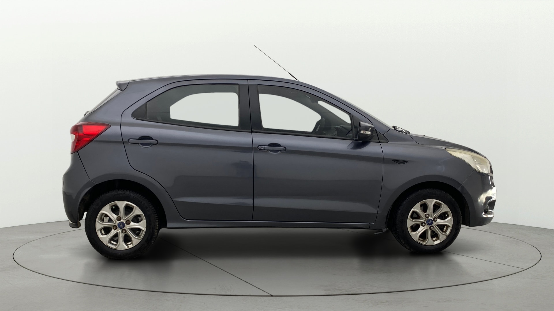 View 2017 Ford Figo Aspire 1.2P Ambiente MT BS IV Image 8 Used 2017 Ford Figo Aspire 1.2P Ambiente MT BS IV Image 8