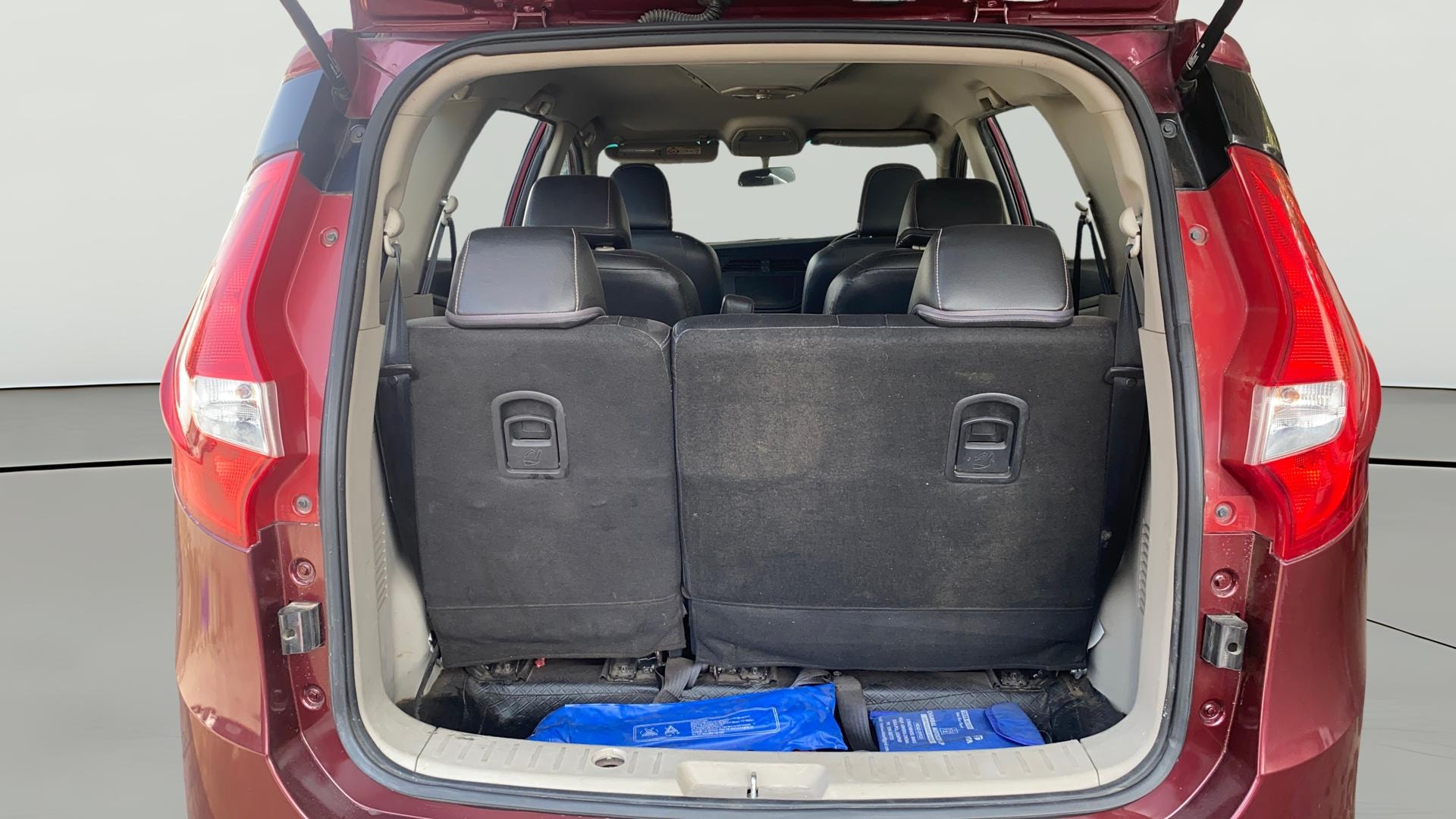 View 2019 Mahindra Marazzo M2 7-Seater Image 37 Used 2019 Mahindra Marazzo M2 7-Seater Image 37
