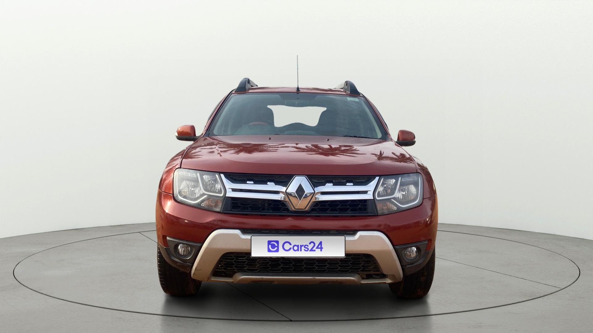 View 2017 Renault Duster Diesel 110PS RXZ AMT Image 1 Used 2017 Renault Duster Diesel 110PS RXZ AMT Image 1