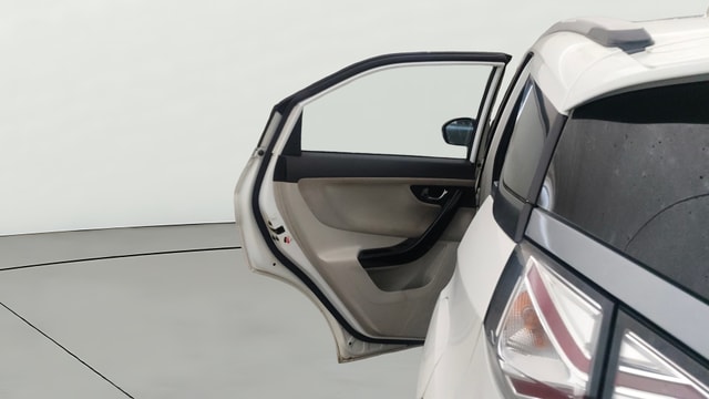 View Tata Nexon Image 23 Used Tata Nexon Image 23
