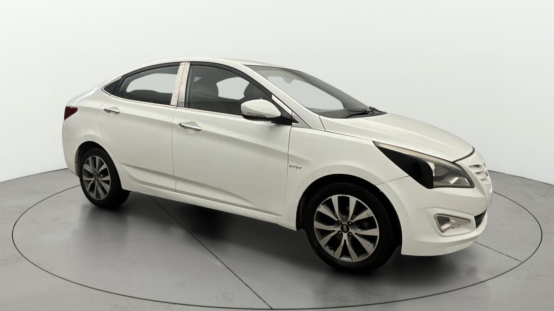 Used 2015 Hyundai Fluidic Verna Used 2015 Hyundai Fluidic Verna
