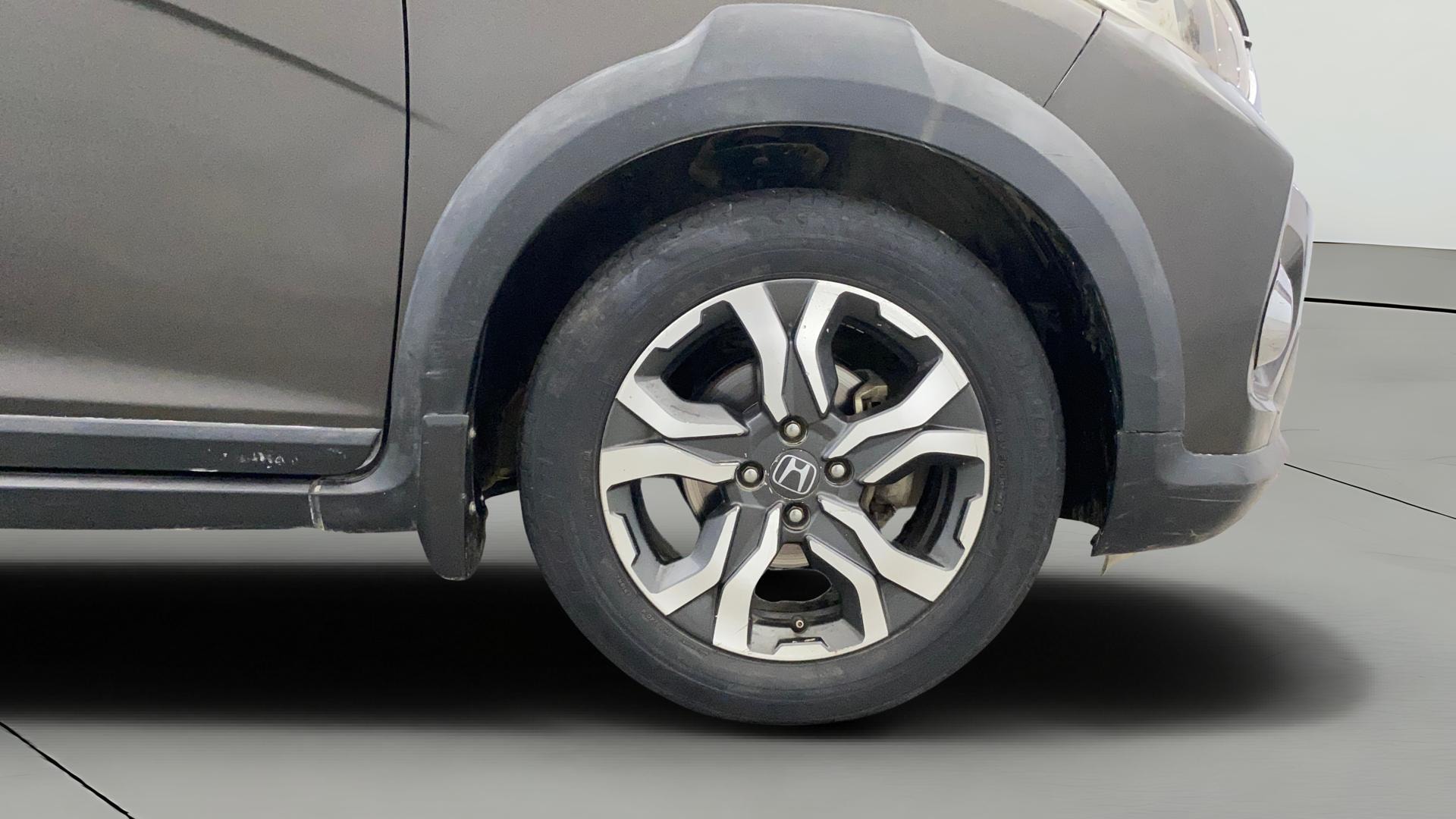 View 2017 Honda WR-V S MT Diesel Edge Edition Image 43 Used 2017 Honda WR-V S MT Diesel Edge Edition Image 43