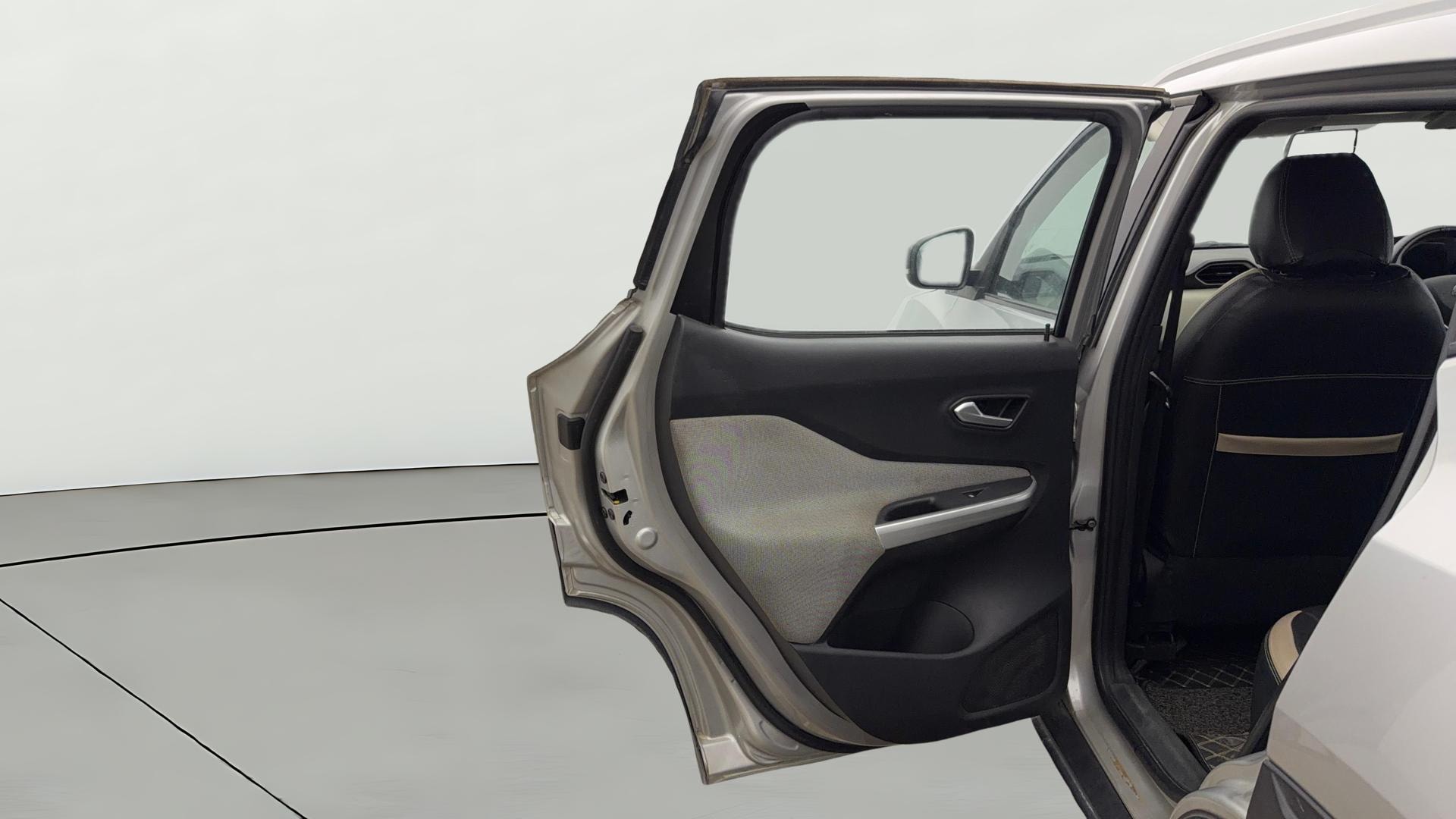 View 2021 Nissan Magnite XL Image 22 Used 2021 Nissan Magnite XL Image 22