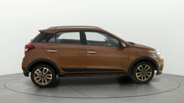 View Hyundai i20 Active Image 26 Used Hyundai i20 Active Image 26