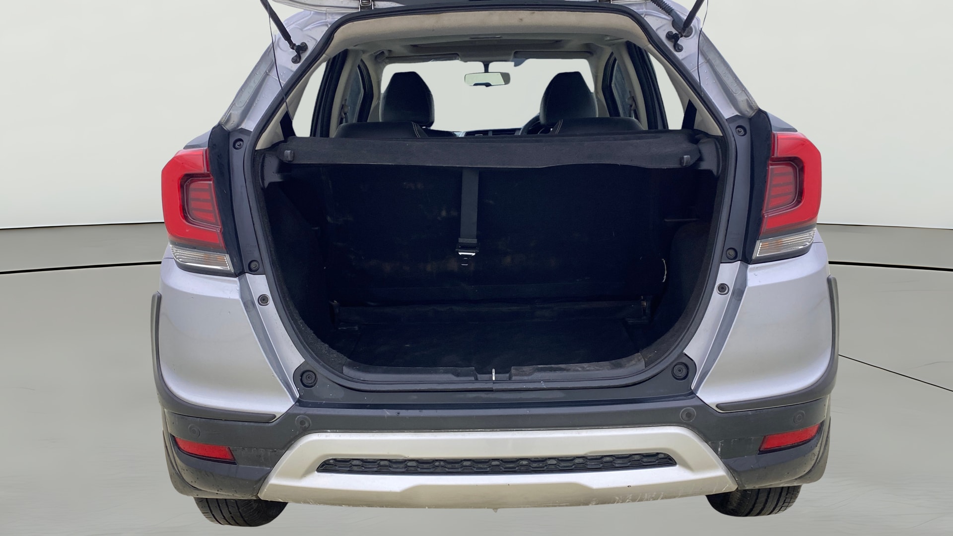 View 2022 Honda WR-V S MT Diesel Edge Edition Image 42 Used 2022 Honda WR-V S MT Diesel Edge Edition Image 42