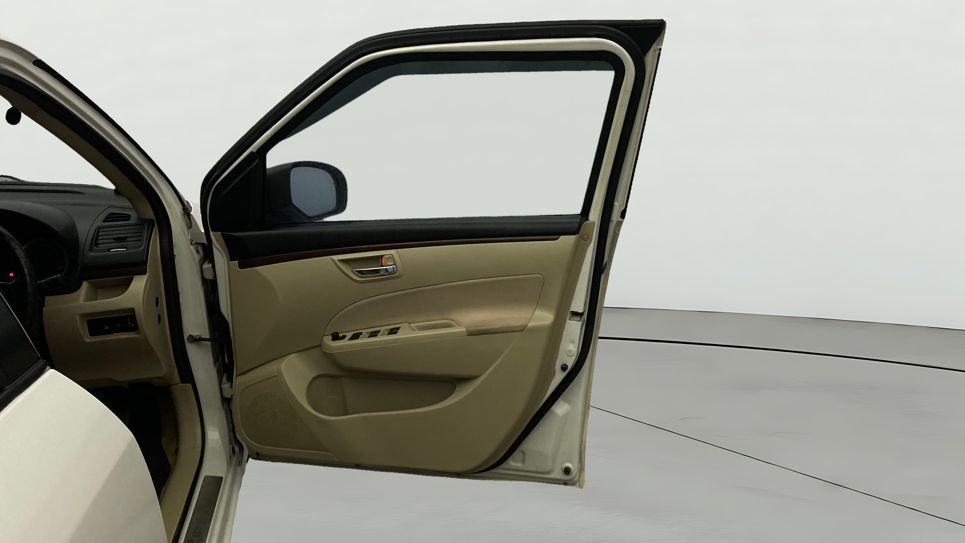 View 2017 Maruti Suzuki 1000 Base Variant Image 44 Used 2017 Maruti Suzuki 1000 Base Variant Image 44
