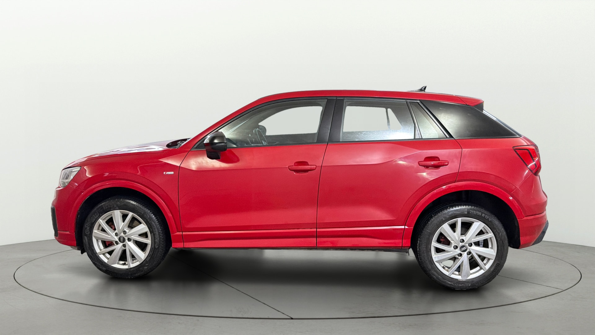 View 2022 Audi Q2 Standard Image 6 Used 2022 Audi Q2 Standard Image 6