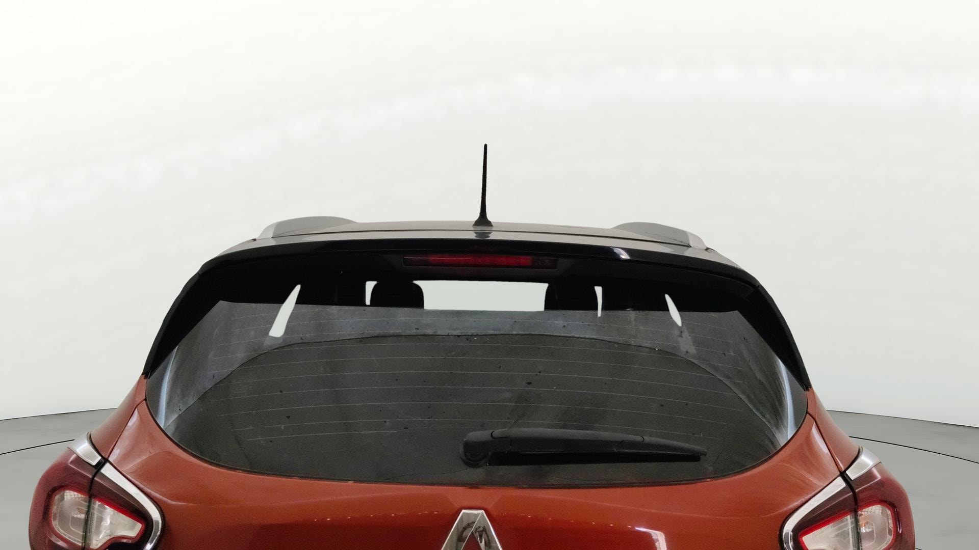 View 2019 Renault Captur Platine Mono Diesel Image 4 Used 2019 Renault Captur Platine Mono Diesel Image 4