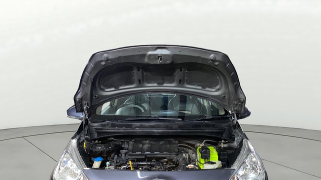 View Hyundai Grand i10 Image 32 Used Hyundai Grand i10 Image 32