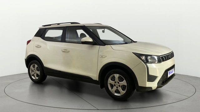 View Mahindra XUV300 Image 35 Used Mahindra XUV300 Image 35