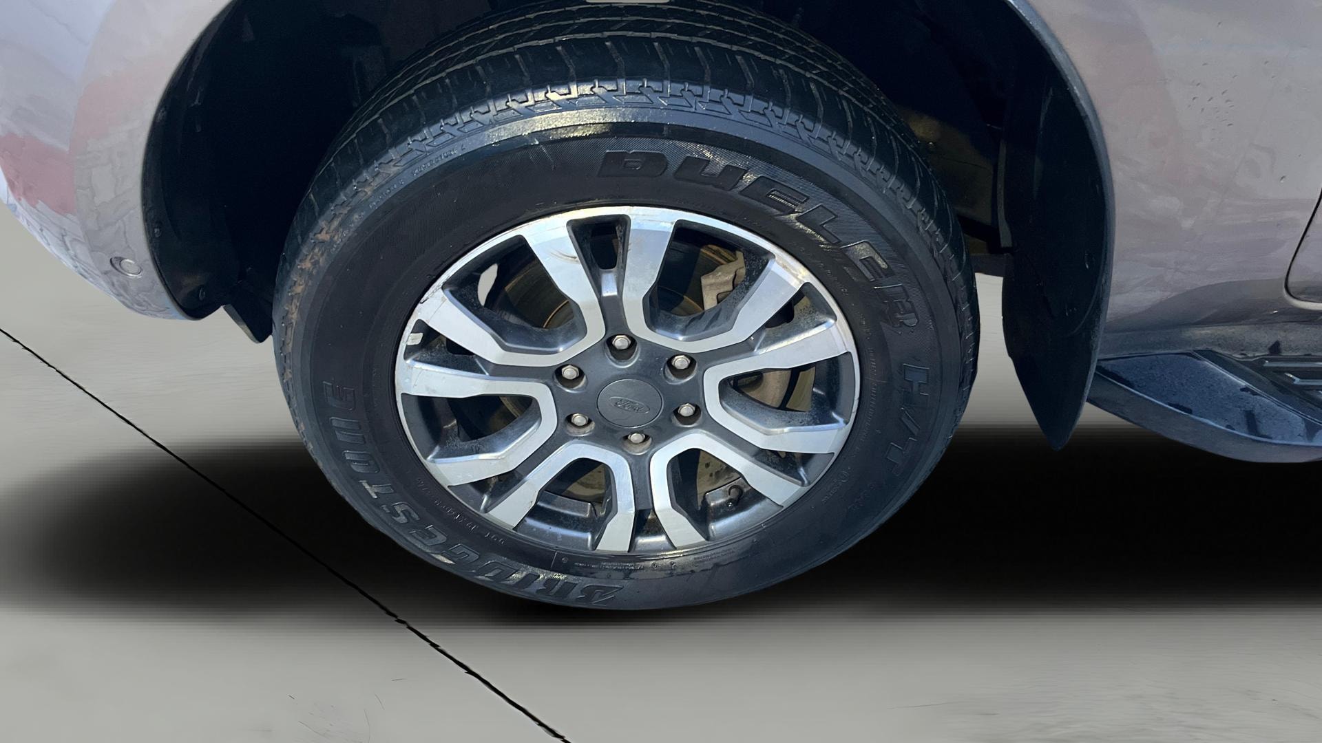 View 2021 Ford Endeavour 2.2L 4X2 AT Titanium Image 37 Used 2021 Ford Endeavour 2.2L 4X2 AT Titanium Image 37