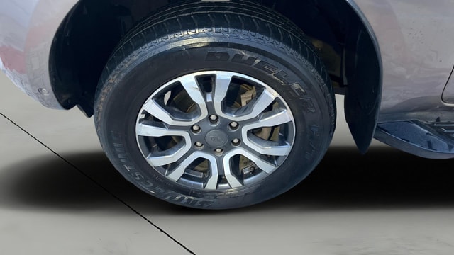 View Ford Endeavour Image 37 Used Ford Endeavour Image 37