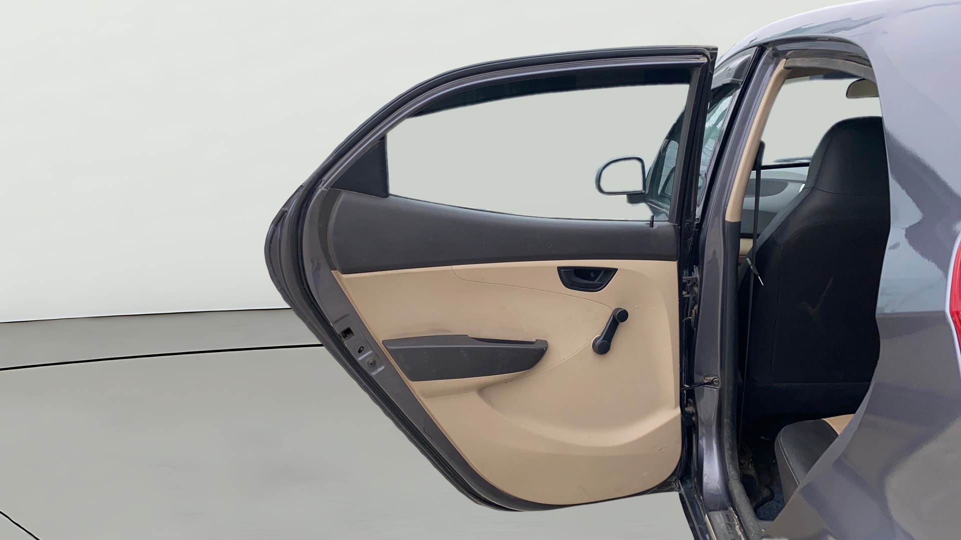 View 2015 Hyundai EON Era Plus Image 22 Used 2015 Hyundai EON Era Plus Image 22