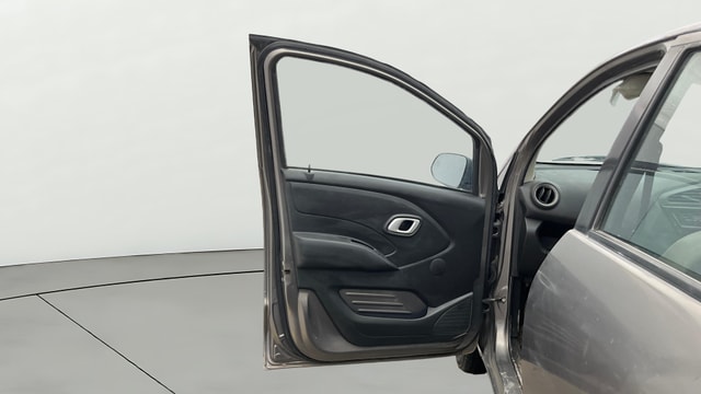View Datsun Redi GO Image 30 Used Datsun Redi GO Image 30