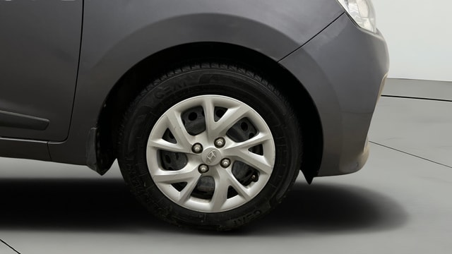 View Hyundai Grand i10 Image 40 Used Hyundai Grand i10 Image 40