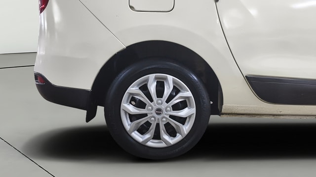 View Renault Lodgy Image 25 Used Renault Lodgy Image 25