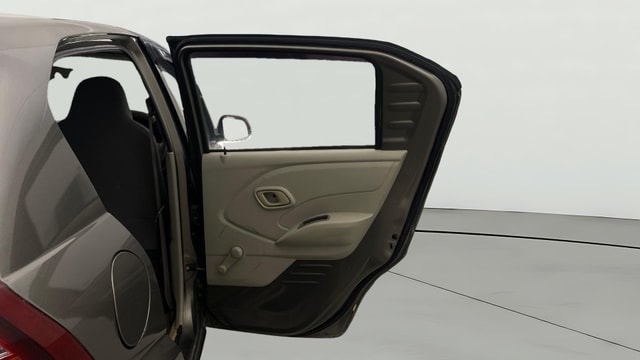 View Datsun Redi GO Image 7 Used Datsun Redi GO Image 7