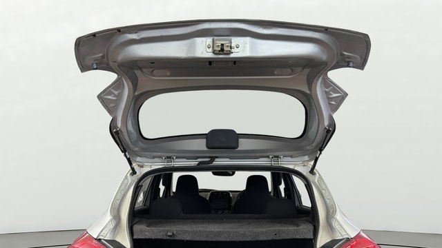 View Renault Kwid Image 16 Used Renault Kwid Image 16