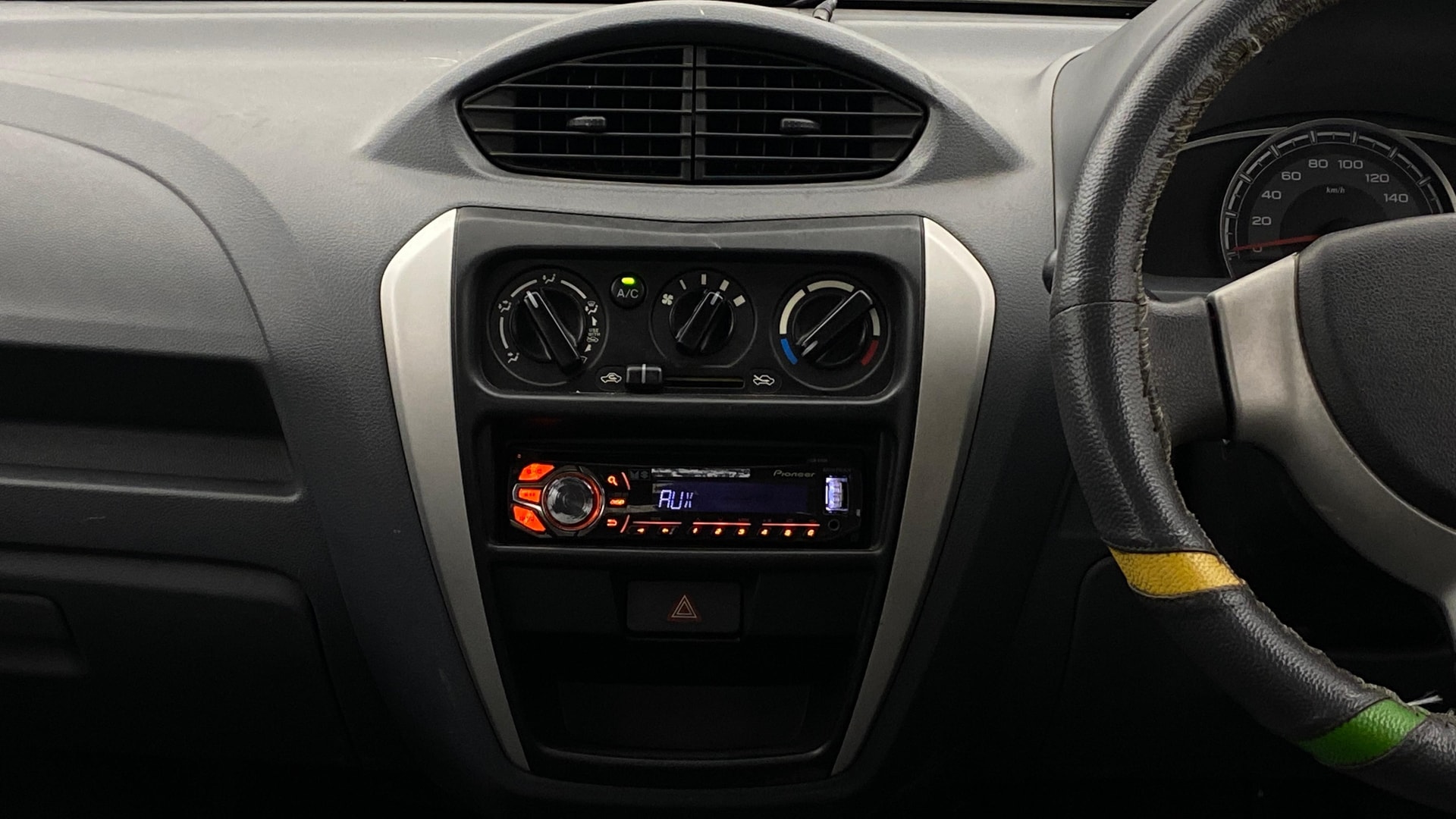 View 2014 Maruti Suzuki Alto 800 LX Image 17 Used 2014 Maruti Suzuki Alto 800 LX Image 17