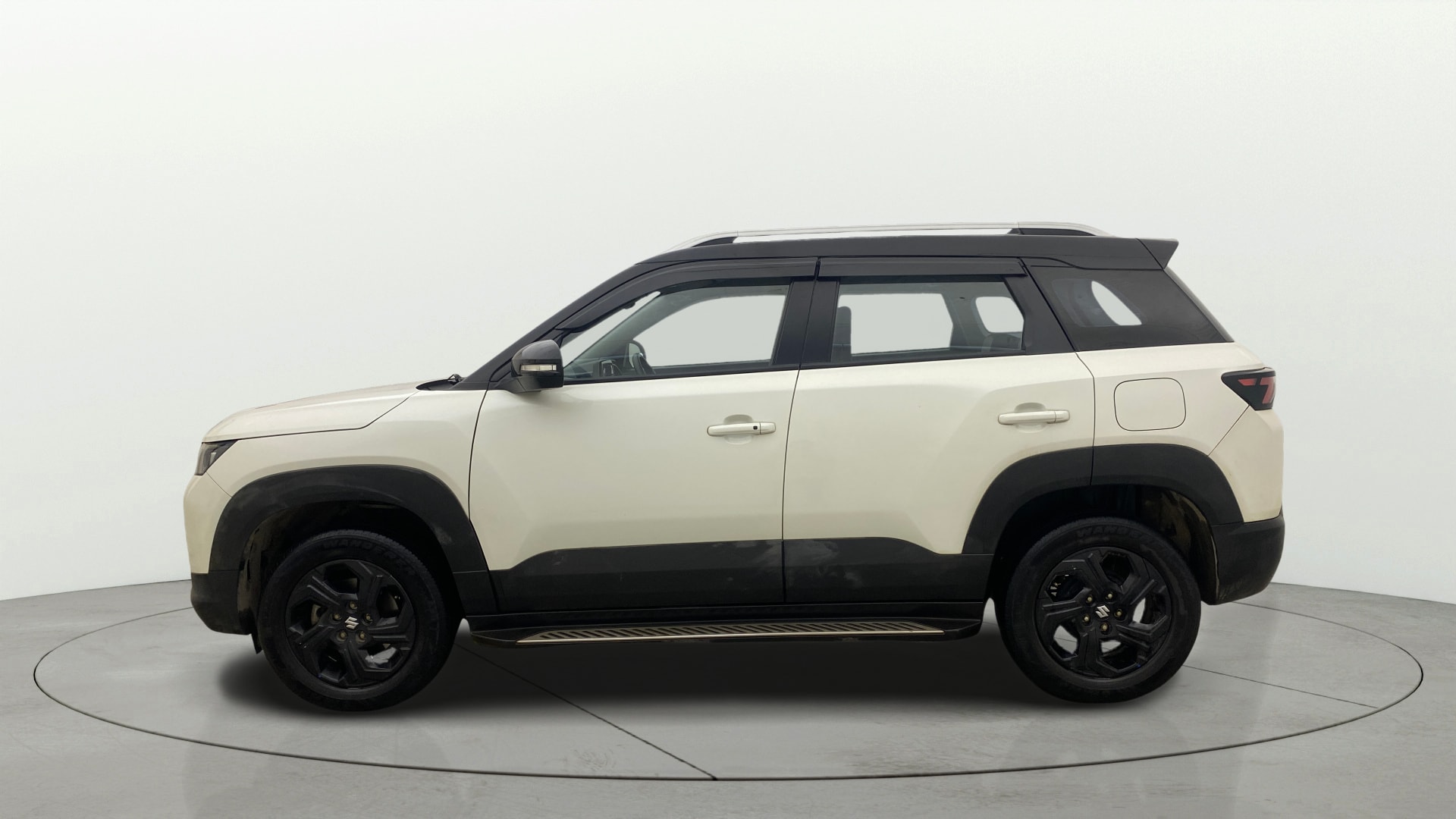 View 2024 Maruti Suzuki 1000 Base Variant Image 6 Used 2024 Maruti Suzuki 1000 Base Variant Image 6