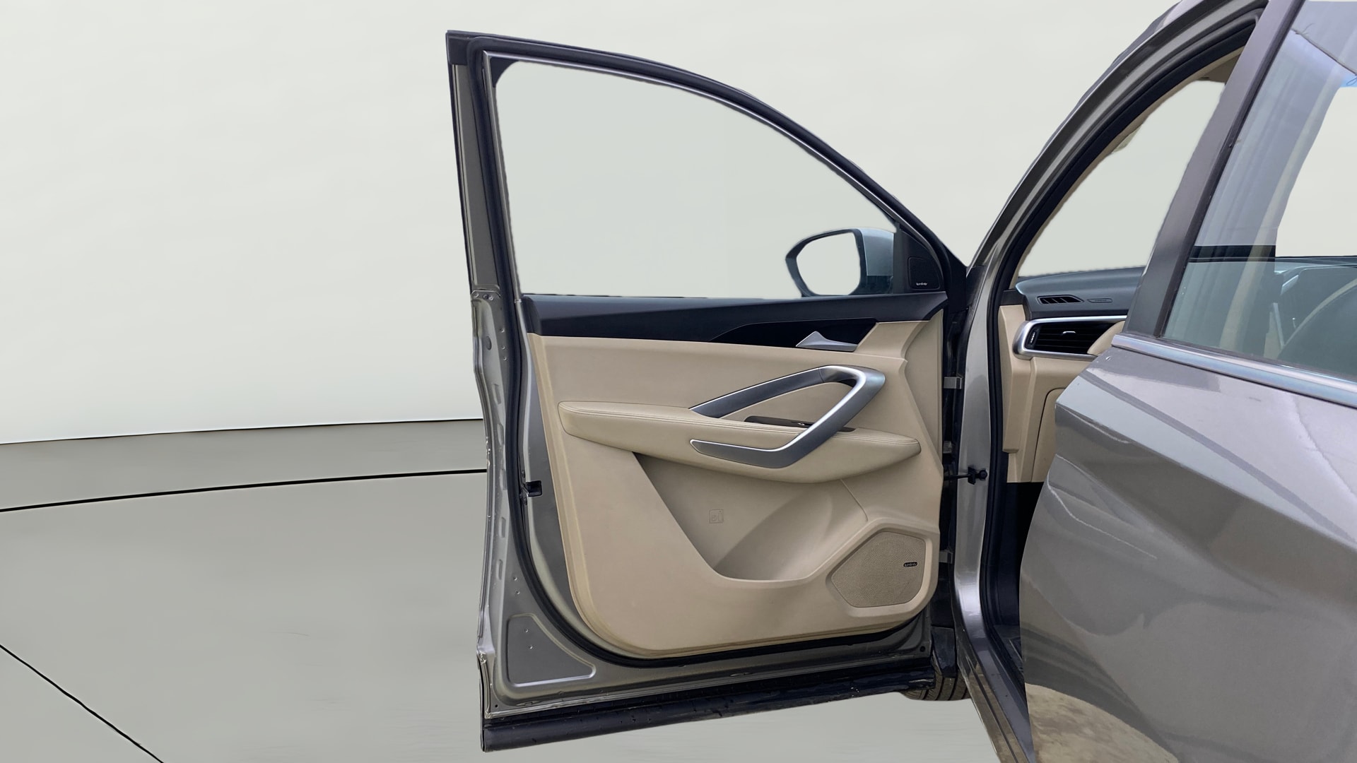View 2021 MG Hector Sharp CVT Petrol Image 39 Used 2021 MG Hector Sharp CVT Petrol Image 39