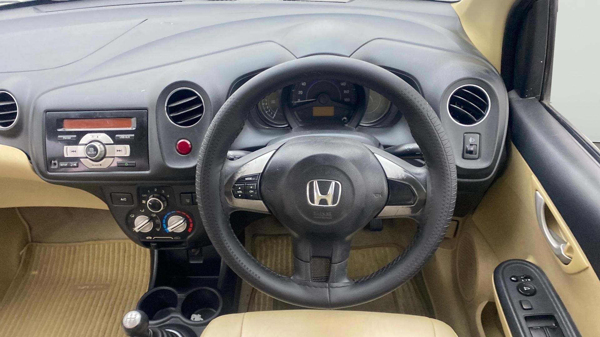 View 2015 Honda Amaze E MT Petrol BS IV Image 20 Used 2015 Honda Amaze E MT Petrol BS IV Image 20