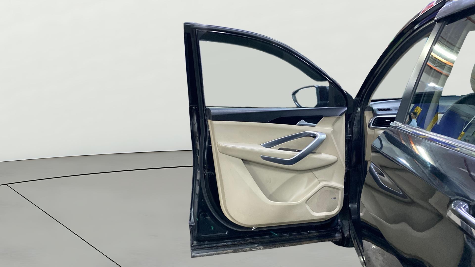 View 2021 MG Hector Sharp Diesel Image 39 Used 2021 MG Hector Sharp Diesel Image 39