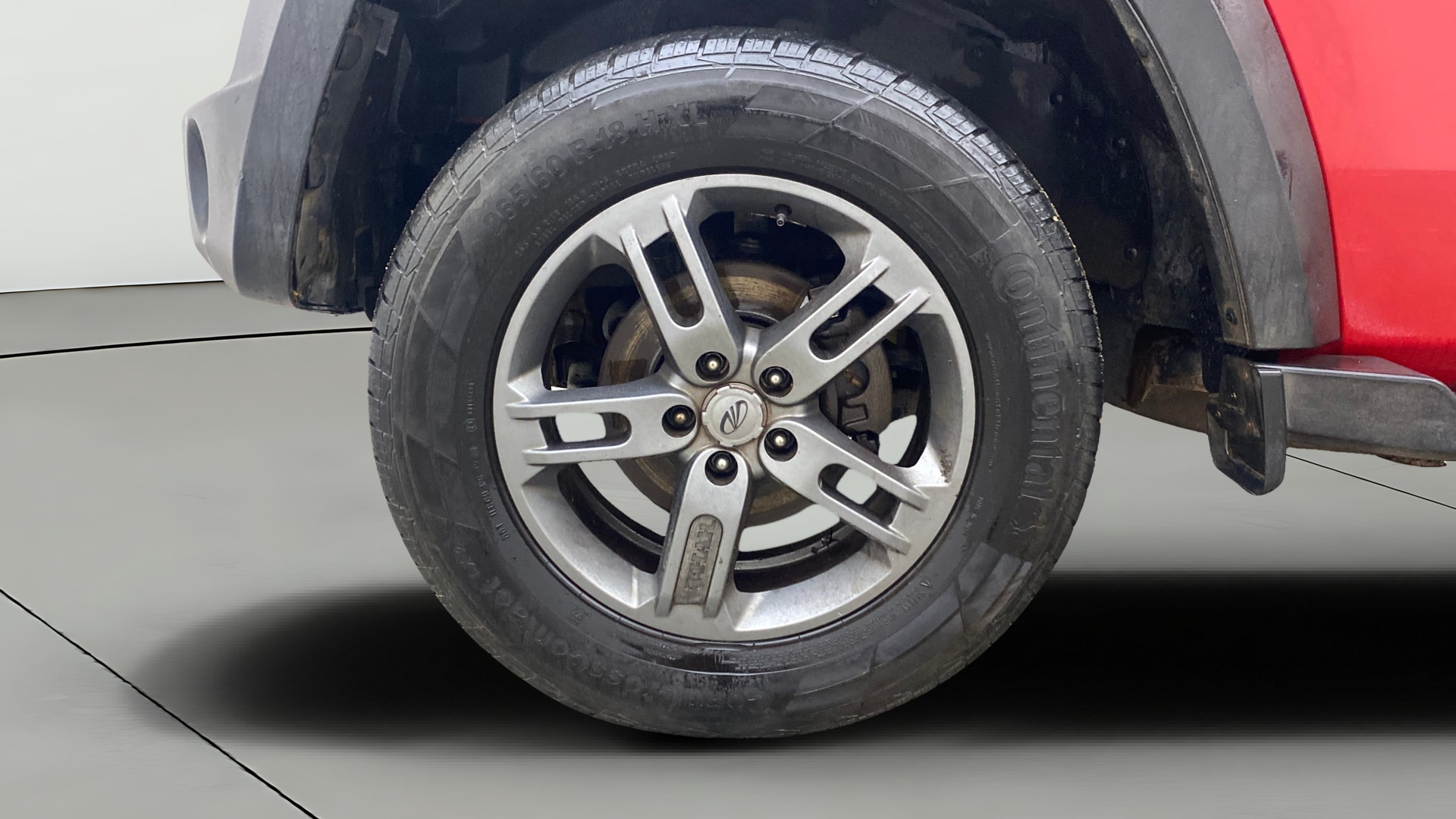 View 2021 Mahindra Thar AX Standard Manual Soft Top 6 Seater Image 27 Used 2021 Mahindra Thar AX Standard Manual Soft Top 6 Seater Image 27