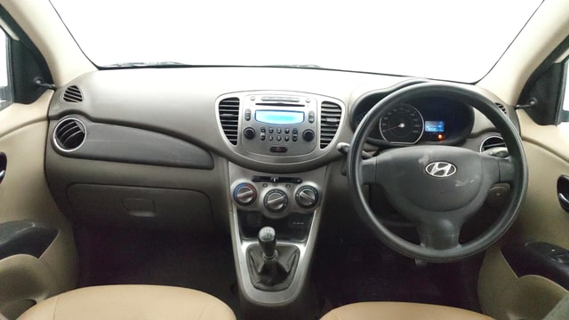 View Hyundai i10 Image 15 Used Hyundai i10 Image 15