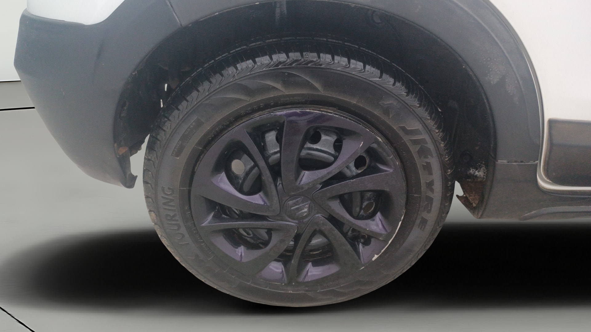 View 2018 Maruti Suzuki 1000 Base Variant Image 24 Used 2018 Maruti Suzuki 1000 Base Variant Image 24