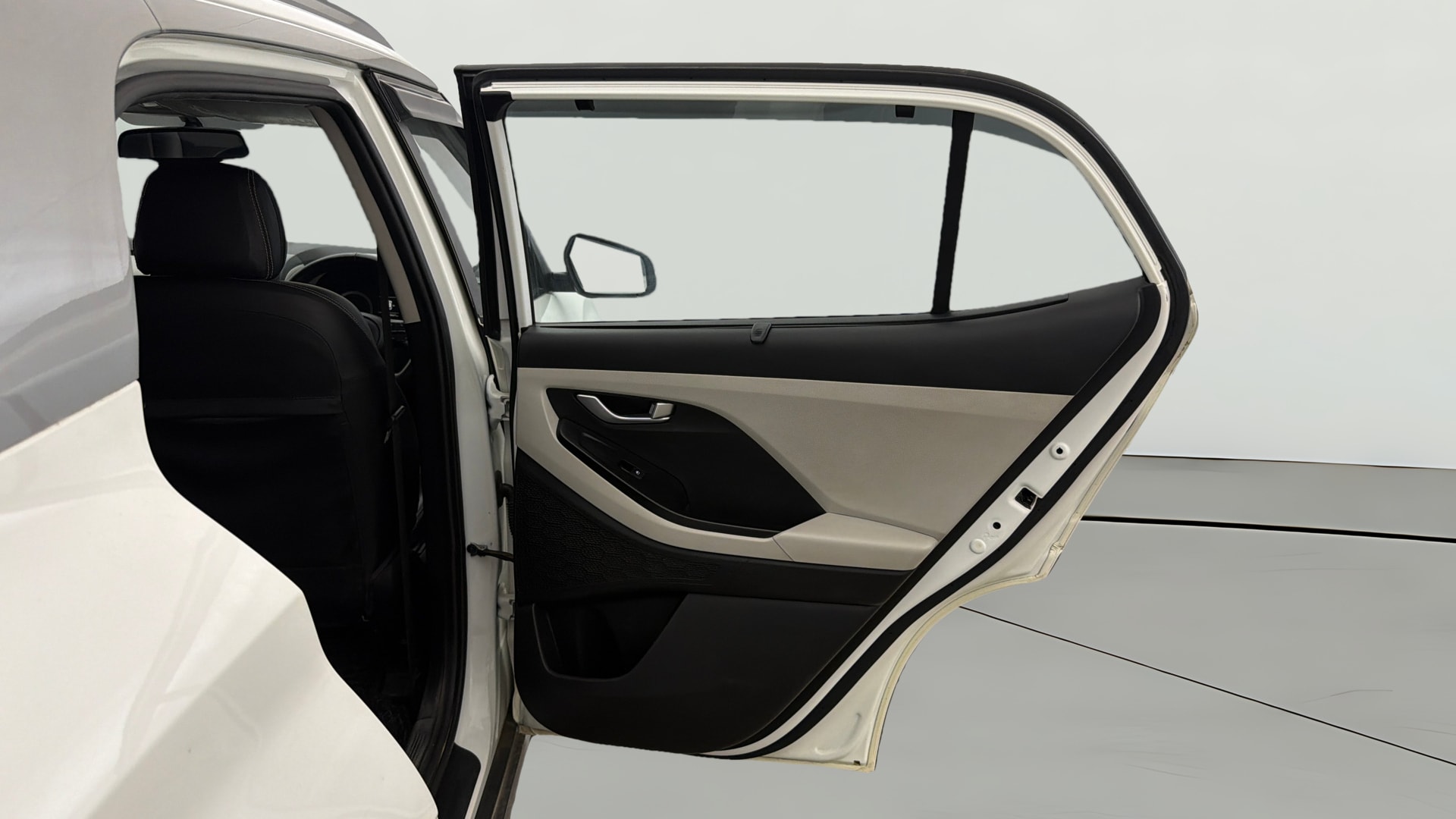 View 2022 Hyundai Creta SX MT Diesel Image 8 Used 2022 Hyundai Creta SX MT Diesel Image 8