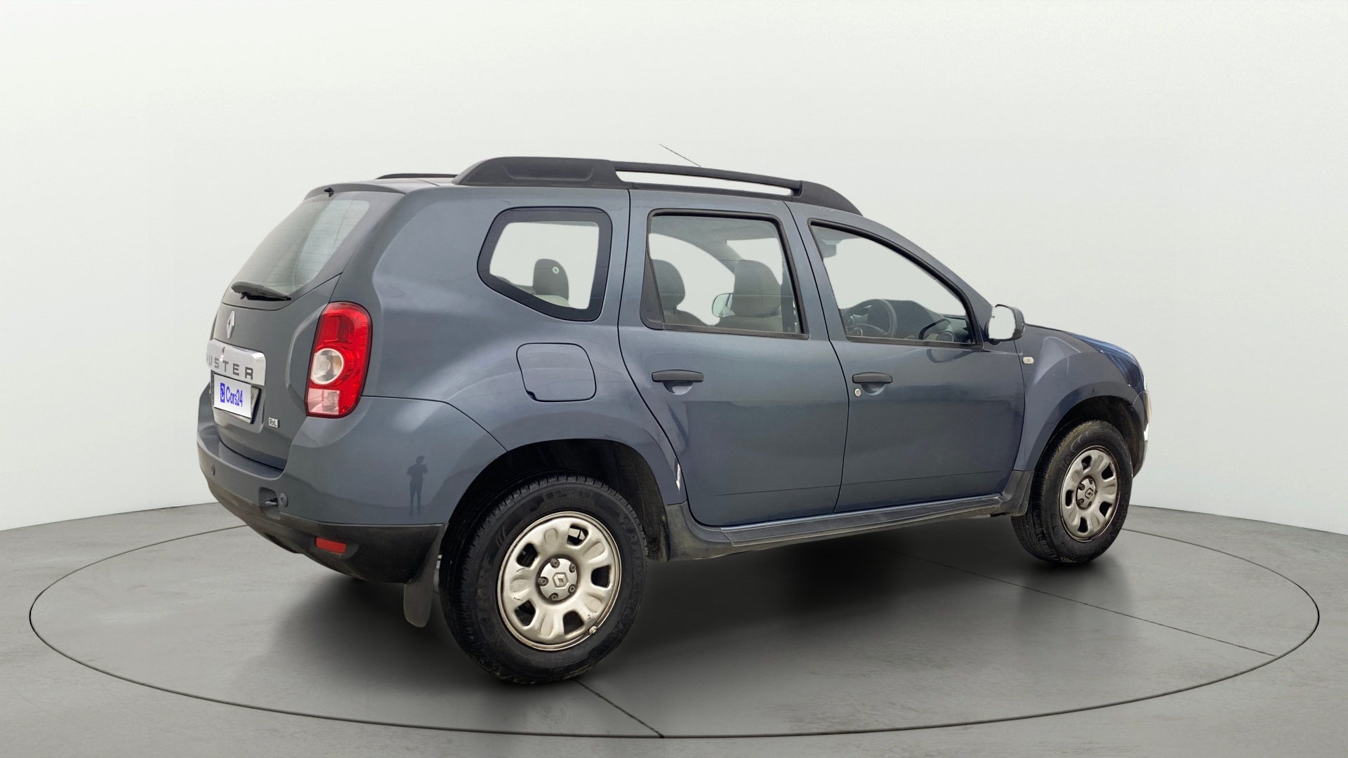 View 2014 Renault Duster Petrol RXE BS IV Image 42 Used 2014 Renault Duster Petrol RXE BS IV Image 42