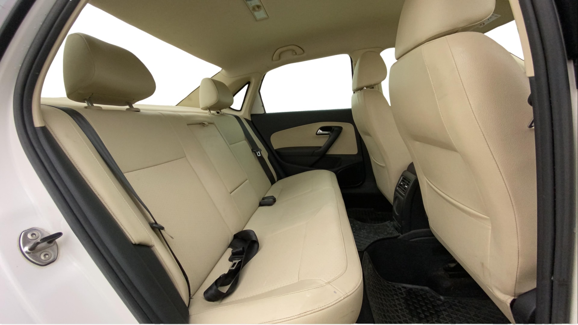 View 2020 Skoda Rapid 1.5 TDI CR Active BS IV Image 35 Used 2020 Skoda Rapid 1.5 TDI CR Active BS IV Image 35
