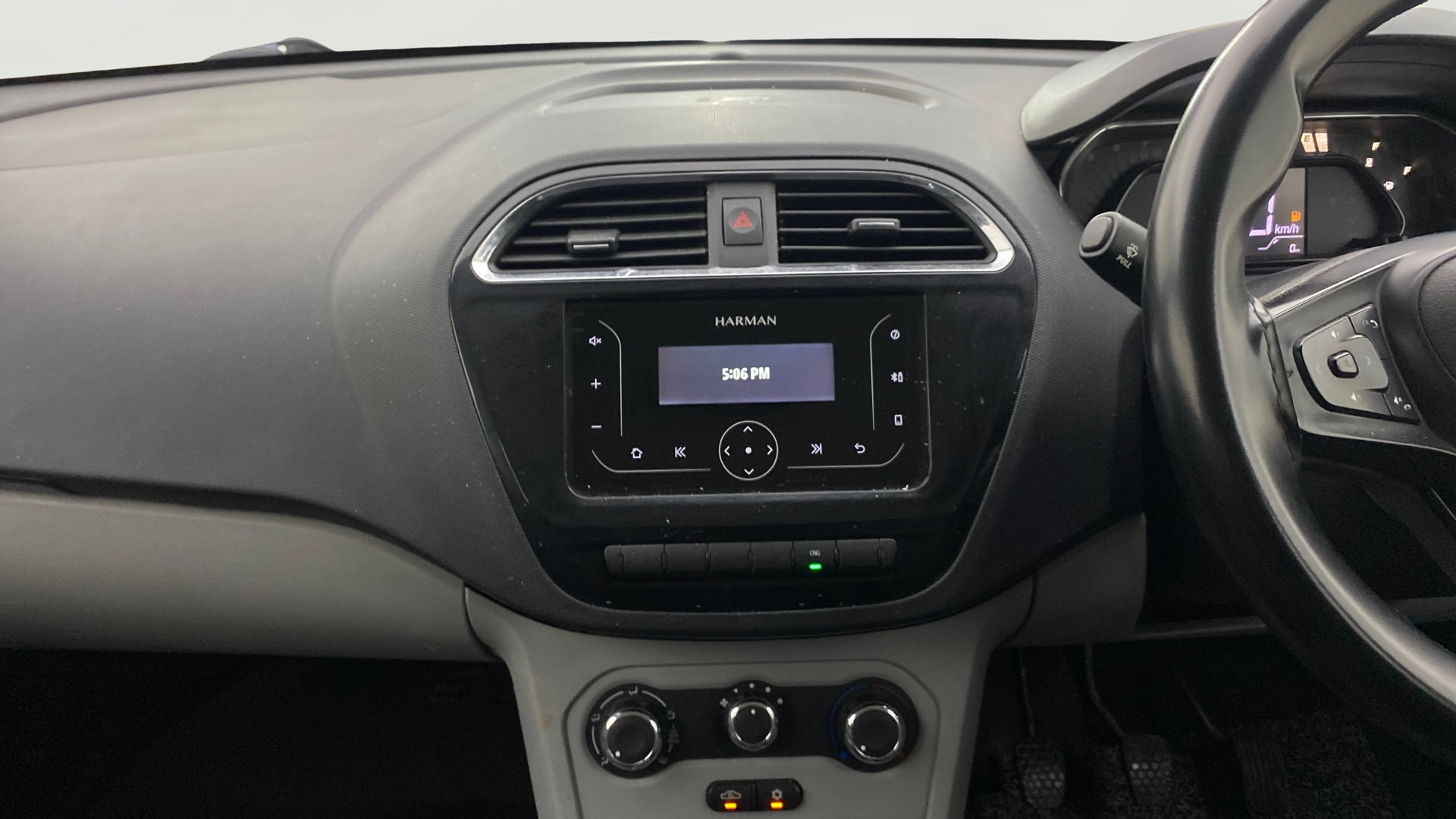 Used 2023 Tata Tiago Used 2023 Tata Tiago