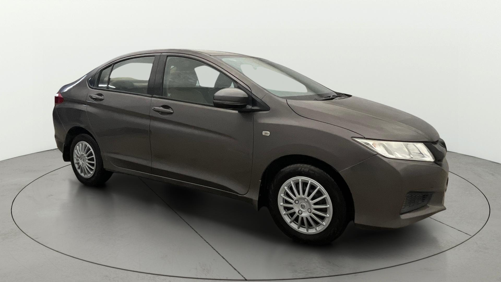 View 2015 Honda City ZX MT Diesel Anniversary Edition Image 36 Used 2015 Honda City ZX MT Diesel Anniversary Edition Image 36