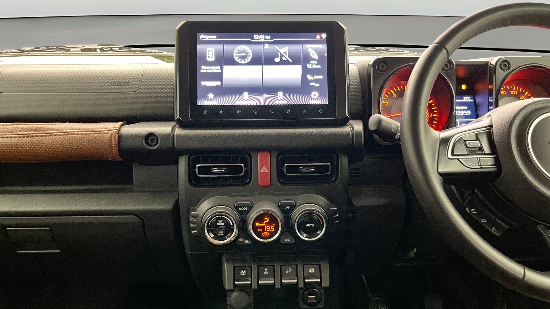 View 2024 Maruti Suzuki 1000 Base Variant Image 32 Used 2024 Maruti Suzuki 1000 Base Variant Image 32