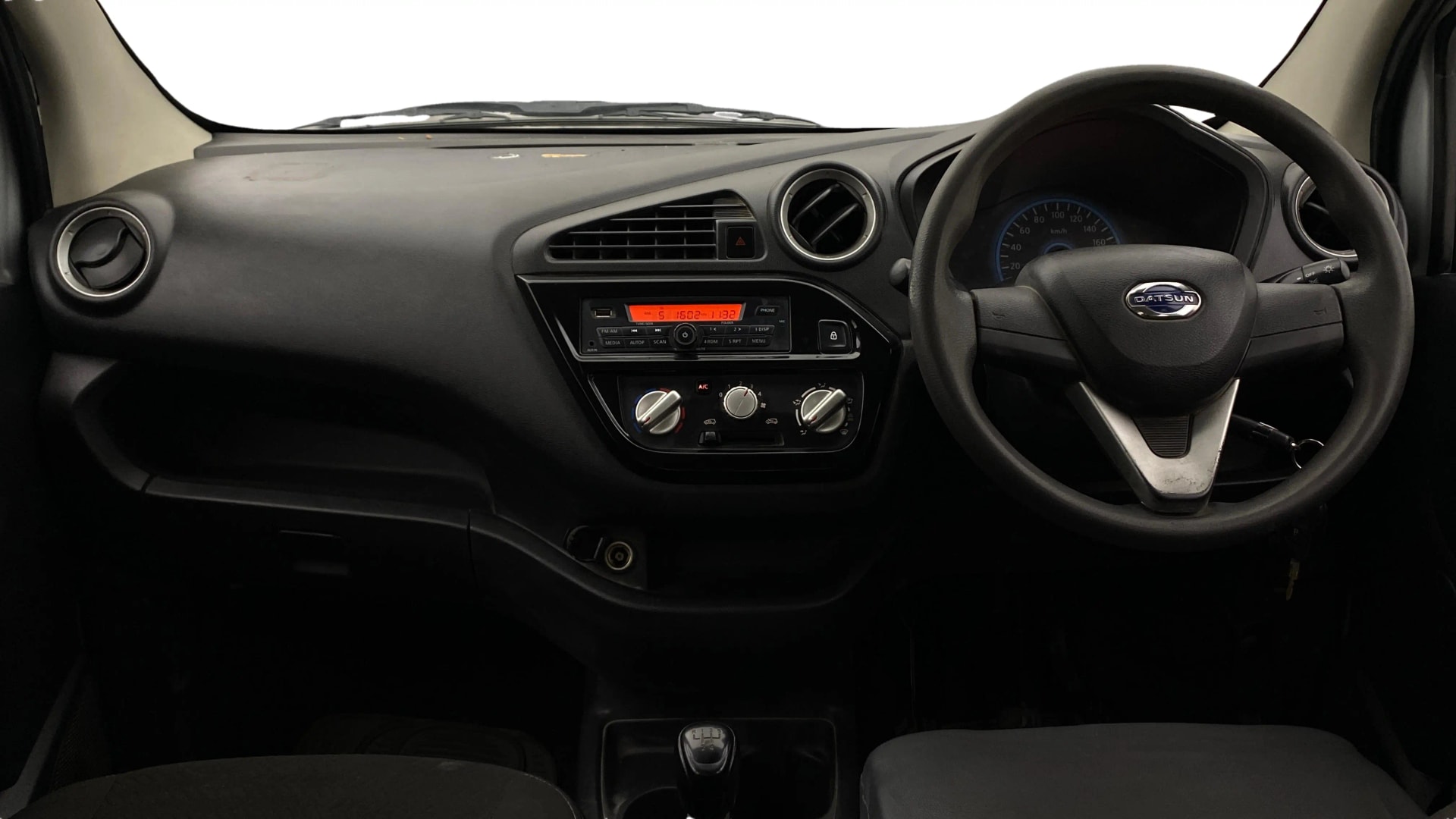 View 2019 Datsun Redi GO T(O)-0.8L BS IV Image 15 Used 2019 Datsun Redi GO T(O)-0.8L BS IV Image 15